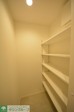 グランシャルール武蔵境の物件内観写真